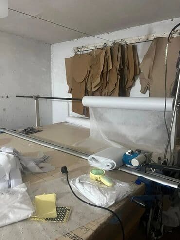 сдаю швейный цех с оборудованием: 150 кв. м, 4 бөлмө, Жылытылган, Забор, тосулган — 8