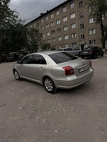 Унаа: Toyota Avensis: 2003 г., 2 л, Кол менен иштөөчү, Бензин, Седан — 5