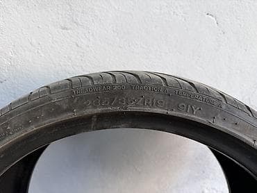 r19: Летняя шина для легкового автомобиля - Размер: 235/35 ZR19 - Индекс — 2