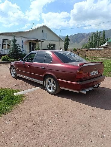 Унаа сатуу: BMW 5 series: 1988 г., 2 л, Кол менен иштөөчү, Бензин, Седан — 3