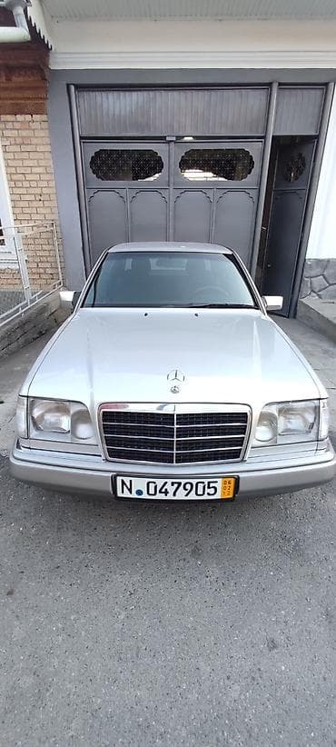bmw e31: Mercedes-Benz W124: 1995 г., 2.2 л, Механика, Бензин, Седан — 1