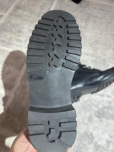 женская зимняя обувь бишкек: Мужские ботинки, 41, 43, Orsay, Новый, цвет - Черный, Самовывоз — 2