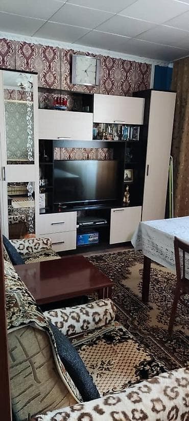 квартира военный городок: 3 комнаты, 57 м², Индивидуалка, 2 этаж — 10