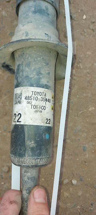 bmw x5 2010: Амортизаторы в сборе Toyota 4Runner 285. Руль 34 см цена 3500 сом — 2