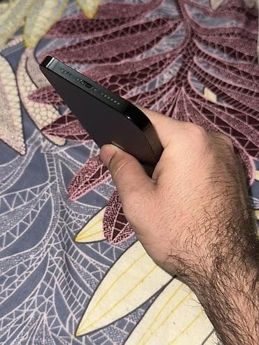 a 30 s: IPhone 14 Pro Max, Б/у, 128 ГБ, Black Titanium, 88 % — 5