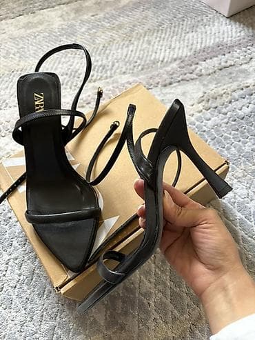 Босоножки, сандалии, шлепанцы: Босоножки, 36, Zara, Б/у, цвет - Черный, Самовывоз — 2