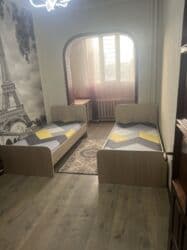 сдаю квартиру долгосрочное цум гум дордой плаза рядом: 4 бөлмө, Менчик ээси, Чогуу жашоосу жок, Толугу менен эмереги бар — 15