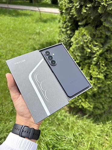 galaxy 10: Samsung Galaxy S25, Новый, 256 ГБ, цвет - Черный, В рассрочку, 1 SIM, eSIM — 1