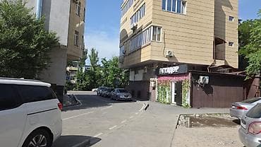 Недвижимость: 18 м², С мебелью — 4