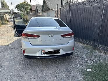 Hyundai Sonata: 2019 г., 2 л, Автомат, Газ, Седан — 2