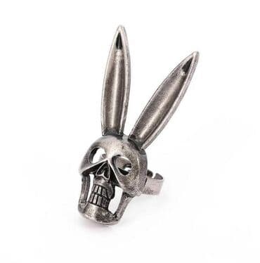 в единственнои экземпляре: Серебристое кольцо в форме черепа с длинными «кроличьими» ушами — — 3
