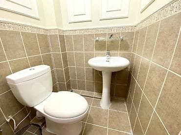 mod: For rent designer 3 bedroom apartment in the city center. 105/a — 4