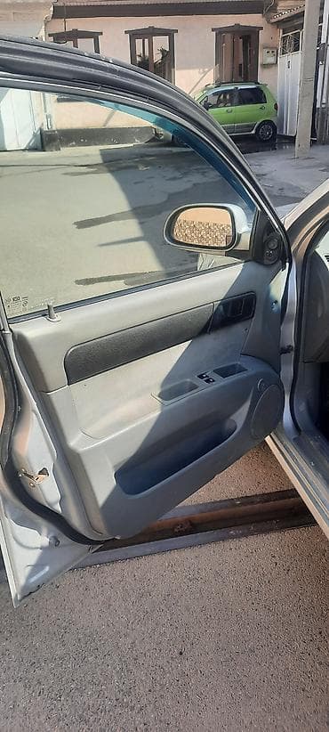 ласета: Chevrolet Lacetti: 2005 г., 1.4 л, Механика, Бензин, Седан — 9