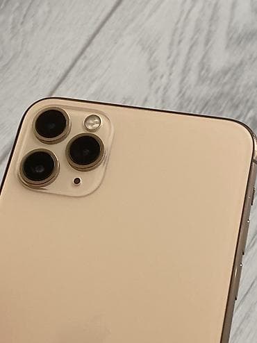 iphone d: IPhone 11 Pro Max, Б/у, 256 ГБ, Золотой, Коробка, 74 % — 4