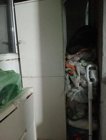 карла: 1 комната, 32 м², 104 серия, 3 этаж, Косметический ремонт — 5