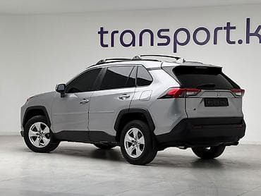 Toyota RAV4: 2019 г., 2.5 л, Автомат, Кроссовер — 2