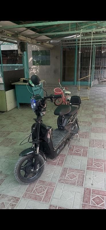 Электроскутер/электровелосипед городского типа - Компактная рама с