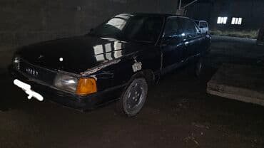 капот на аккорд: Audi 100: 1988 г., 2.2 л, Механика, Бензиновая, Седан — 3