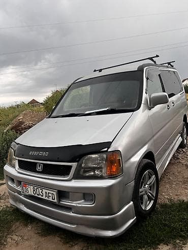 Honda Stepwgn: 2000 г., Минивэн