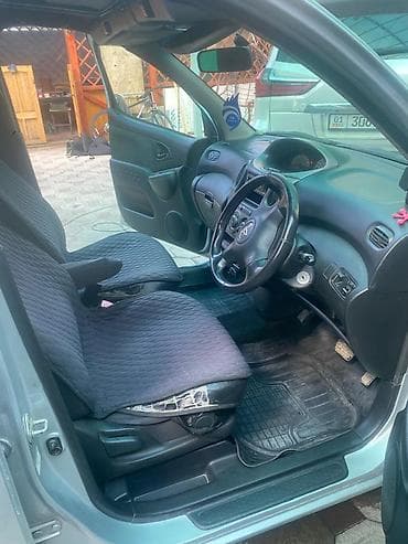 машина берем: Toyota Funcargo: 2003 г., 1.5 л, Автомат, Бензин, Универсал — 3