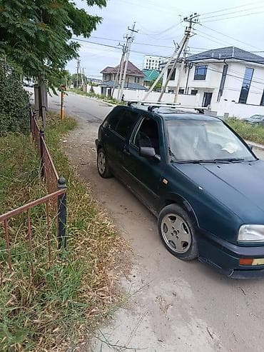 салон на гольф 3: Volkswagen Golf: 1994 г., 1.8 л, Механика, Бензин, Хэтчбэк — 4
