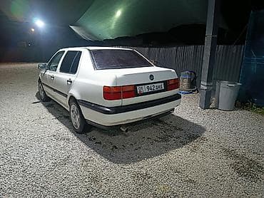 вента чехол: Volkswagen Vento: 1992 г., 1.8 л, Механика, Седан — 3