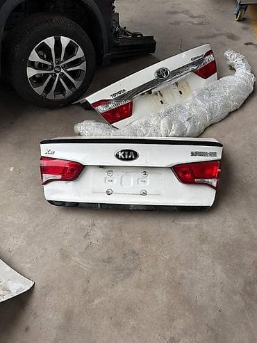 corolla s: Разбор Toyota Corolla (седан, белый, поколение около 2013–2016). В — 4