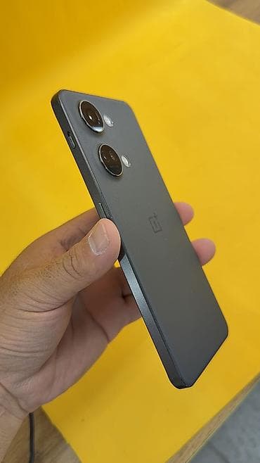 mi pad 7 pro: OnePlus Ace 2V, Б/у, 256 ГБ, 2 SIM — 2