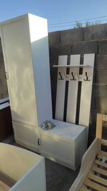 настольные наборы: Продаю новую прихожку — 1