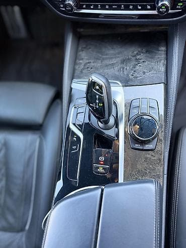 Транспорт: BMW 5 series: 2021 г., 3 л, Автомат, Бензин, Седан — 4