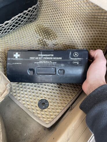 1320 мерседес: Mercedes-Benz 220: 2001 г., 5 л, Автомат, Газ — 8