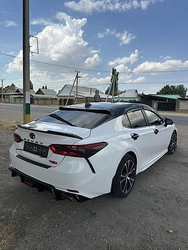Транспорт: Toyota Camry: 2018 г., 2.5 л, Автомат, Бензин, Седан — 6