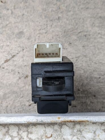 инверторы для солнечных батарей 800: Кнопка люка Митсубиси. Оригинал б/у, из Германии, привозной. Подходит — 7