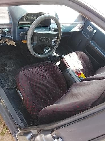 панель ауди 100: Audi 100: 1988 г., Седан — 5