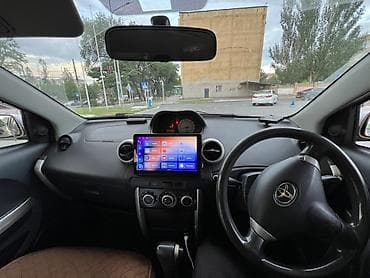 platz vitz: Toyota Ist: 2003 г., 1.3 л, Автомат, Бензин, Хэтчбэк — 5