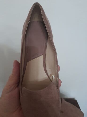 Прокат одежды: Женские фирменные замшевые туфли или балетки. Mng фирма . Размер — 5