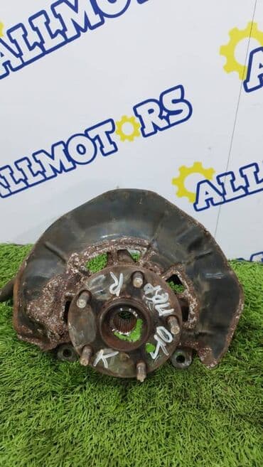 Передняя правая Ступица Toyota Б/у, Оригинал