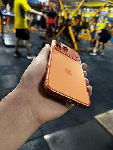 a55 5g: IPhone 17 Pro Max, Б/у, 1 ТБ, Оранжевый, Кабель, Коробка, 100 % — 2