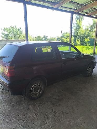 м111 2.0: Volkswagen Golf: 1992 г., 1.8 л, Механика, Хэтчбэк — 5
