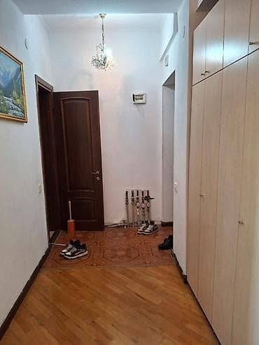 квартира комната бишкек: 3 бөлмө, Менчик ээси — 6