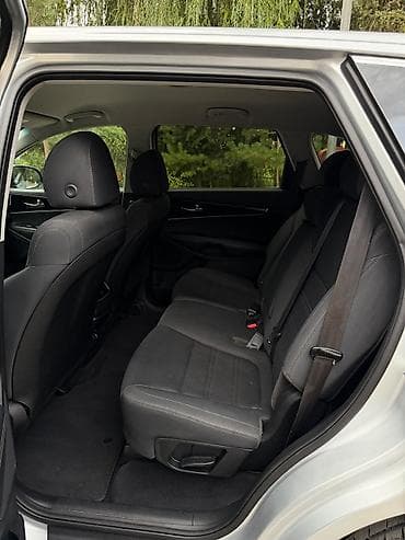 велюровое: Kia Sorento: 2019 г., 2.4 л, Автомат, Бензин, Кроссовер — 9