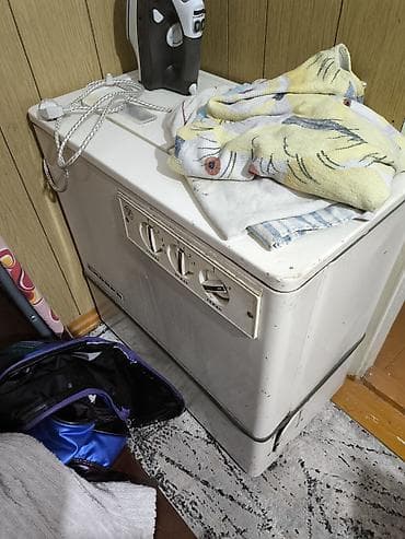 Матрастар: Продаю пианино Саратов ц.15000 сом,шкафы,диваны,газ — 7