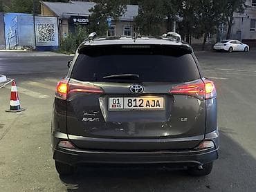 sprinter 2016: Toyota RAV4: 2016 г., 2.5 л, Бензин, Кроссовер — 5