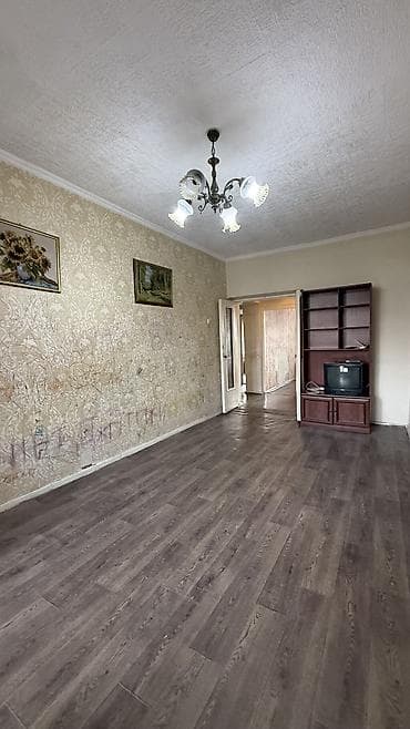 Квартиры: 2 комнаты, 46 м², Золотой квадрат Индивидуалка, 5 этаж, Требуется ремонт — 2