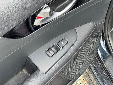 byd plus: Kia K3: 2019 г., 1.6 л, Автомат, Бензин, Хэтчбэк — 10