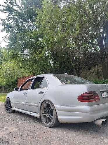 audi rs3: Mercedes-Benz E-Class: 1997 г., 3.2 л, Механика, Бензин, Седан — 4