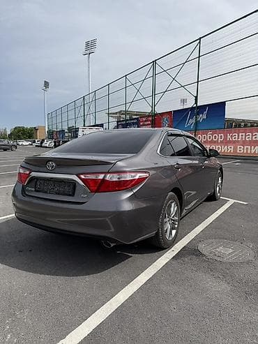 Унаа сатуу: Toyota Camry: 2015 г., 2.5 л, Автомат, Бензин, Седан — 4