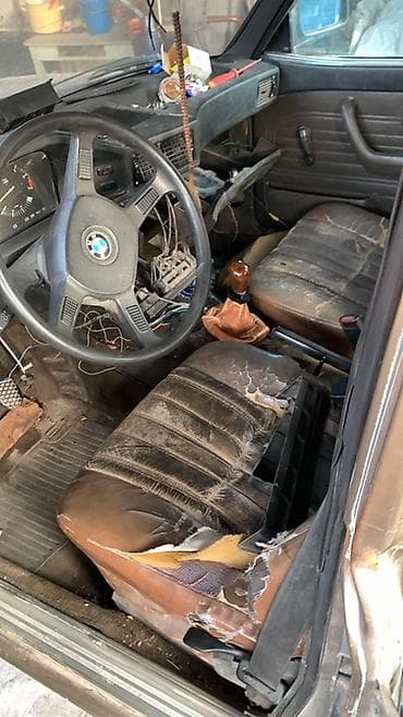 BMW: BMW 5 series: 1986 г., Седан — 6