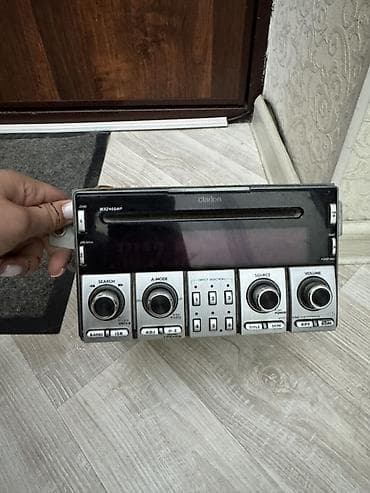 avensis 2001: Продаю штатную магнитолу Toyota RAV4 2001 Оригинал Clarion WXZ466MP — 1