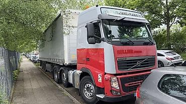 Транспорт: Тягач, Volvo, 2012 г., Тентованный — 4